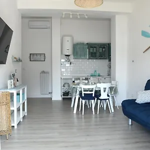  Apartment Paradise